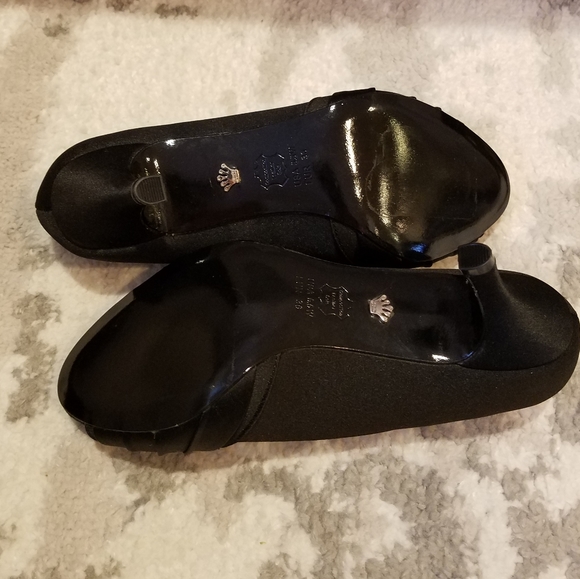 Nina PeepToe Heel - Picture 8 of 9